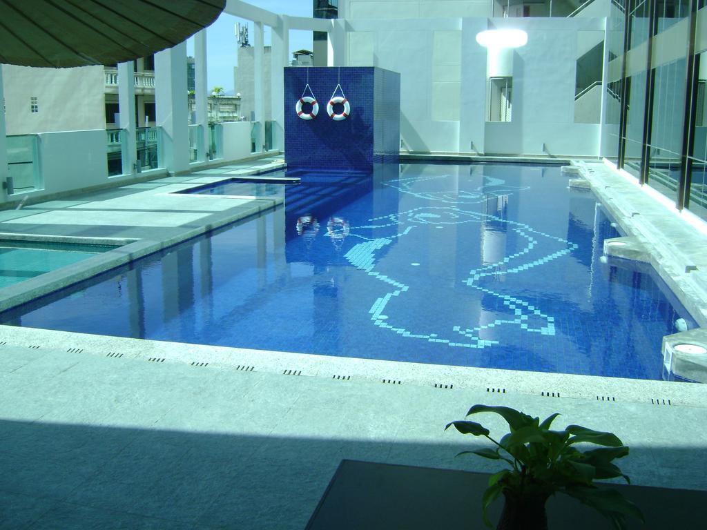 New Season Square Hotel Hatjaj Kültér fotó